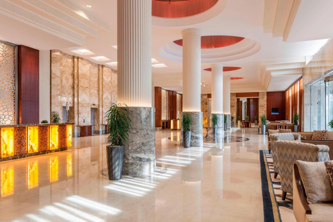 Sheraton Oman Hotel Μουσκάτ Εξωτερικό φωτογραφία Lobby
