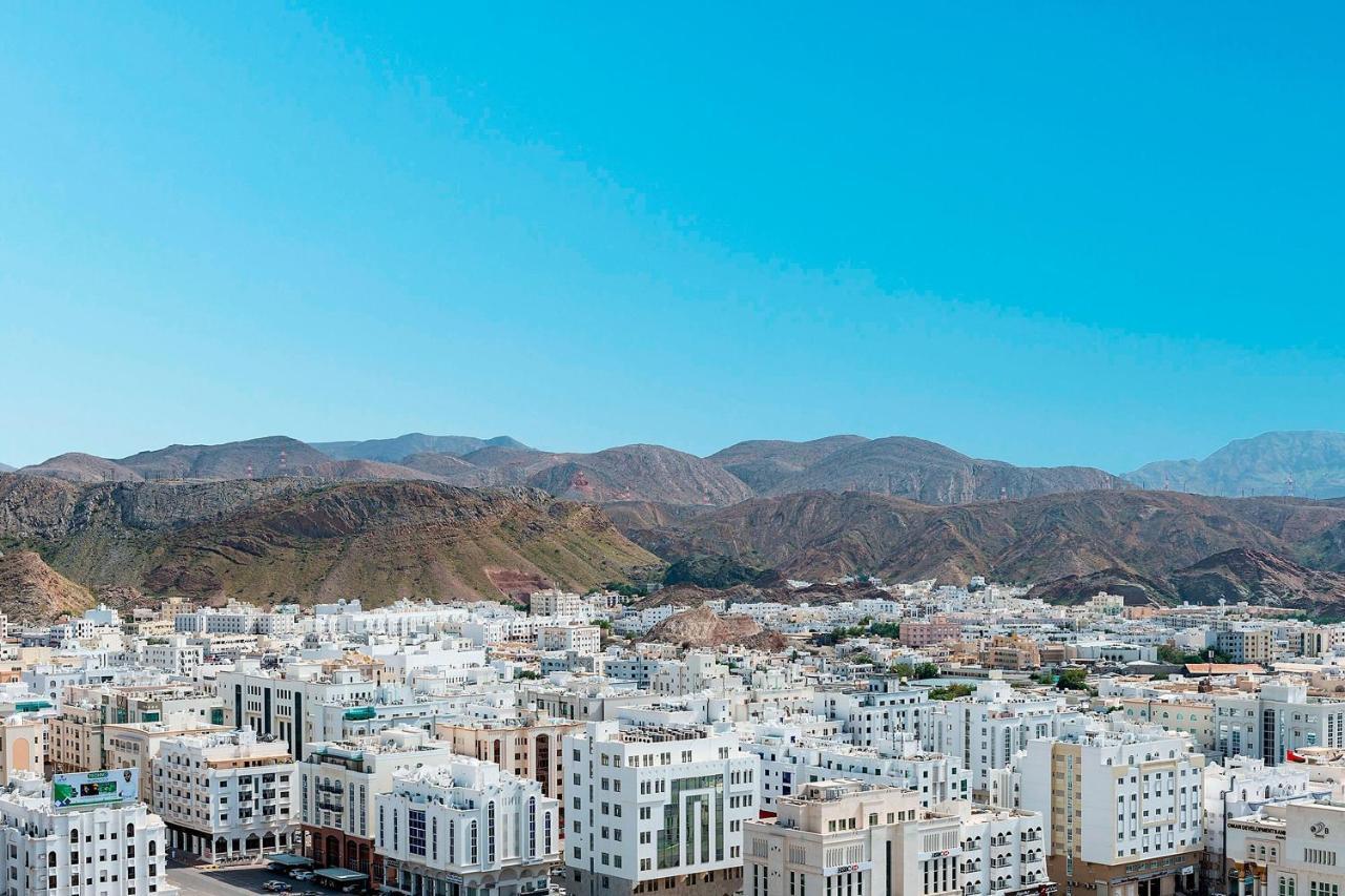 Sheraton Oman Hotel Μουσκάτ Εξωτερικό φωτογραφία Muscat skyline