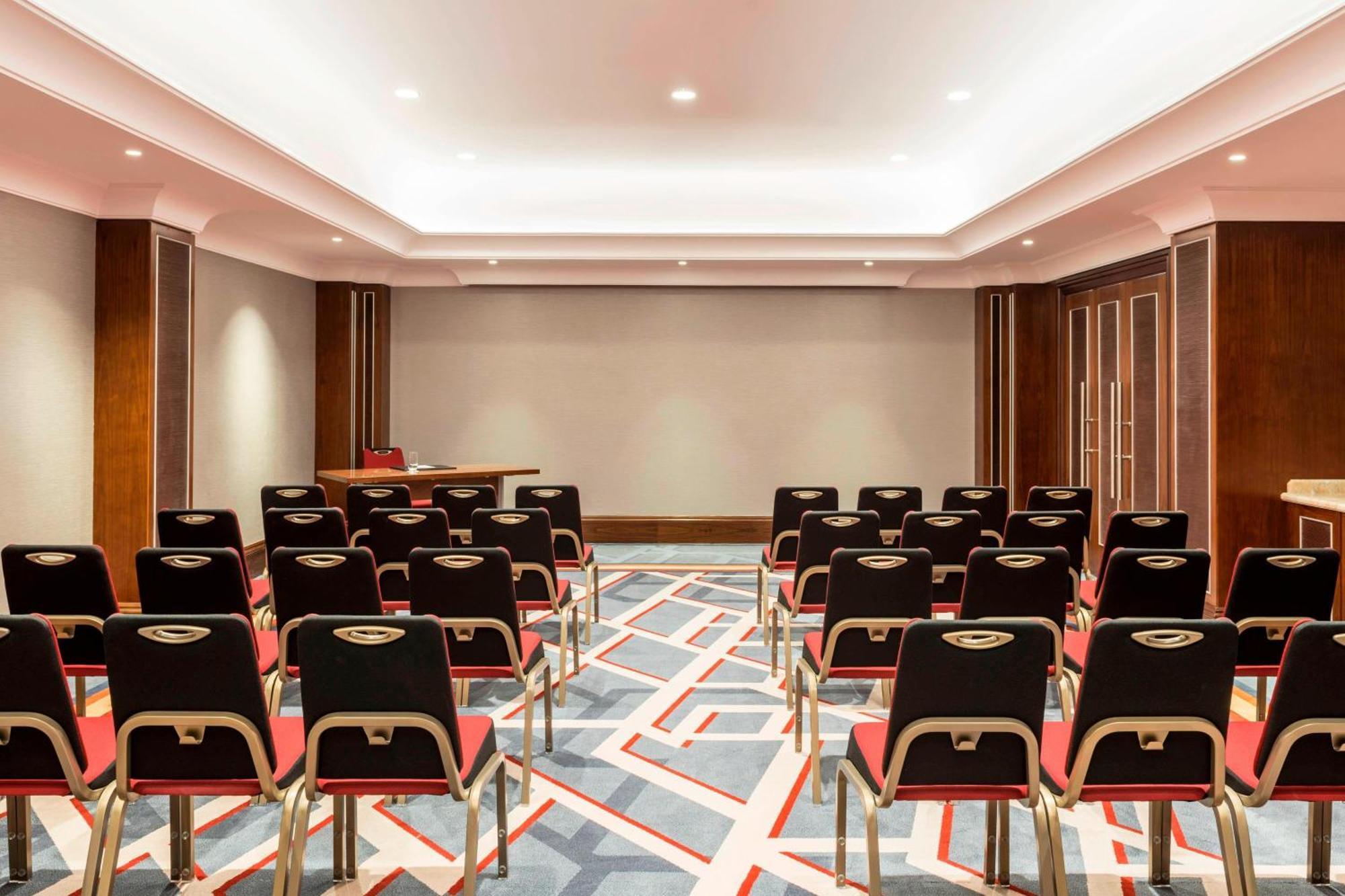 Sheraton Oman Hotel Μουσκάτ Εξωτερικό φωτογραφία Meeting room